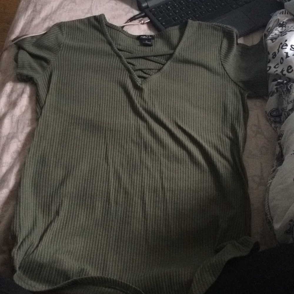 Rue 21 Shirt